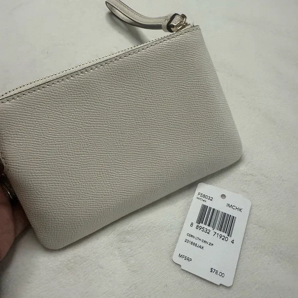 Coach Ivory Leather Wristlet - Picture 3 of 8
